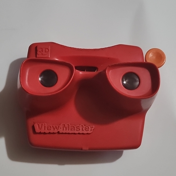 Vintage View Master 3D Viewer Red Classic Toy Slide Viewer Orange Handle USA - Picture 2 of 3